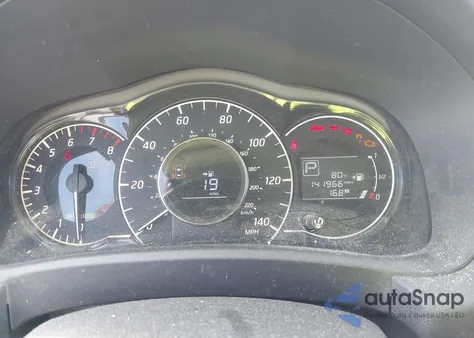 2015 Nissan Versa Note S (Sr)/S Plus/Sl/Sr/Sv z USA, uszkodzony, nr VIN 3N1CE2CP8FL404794